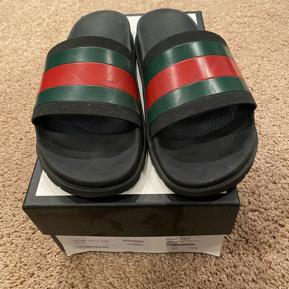 Gucci Pursuit Slides